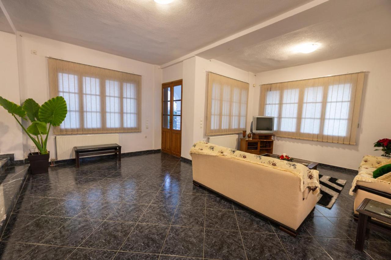Τrικαλα - Μετεorα-Villa Toscana Трикала Екстер'єр фото